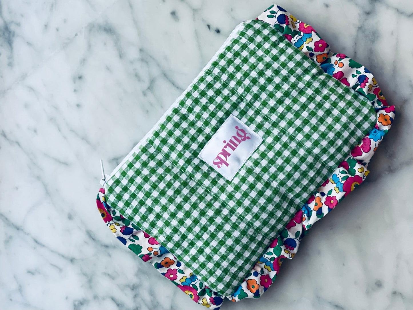checks & frills make-up bag