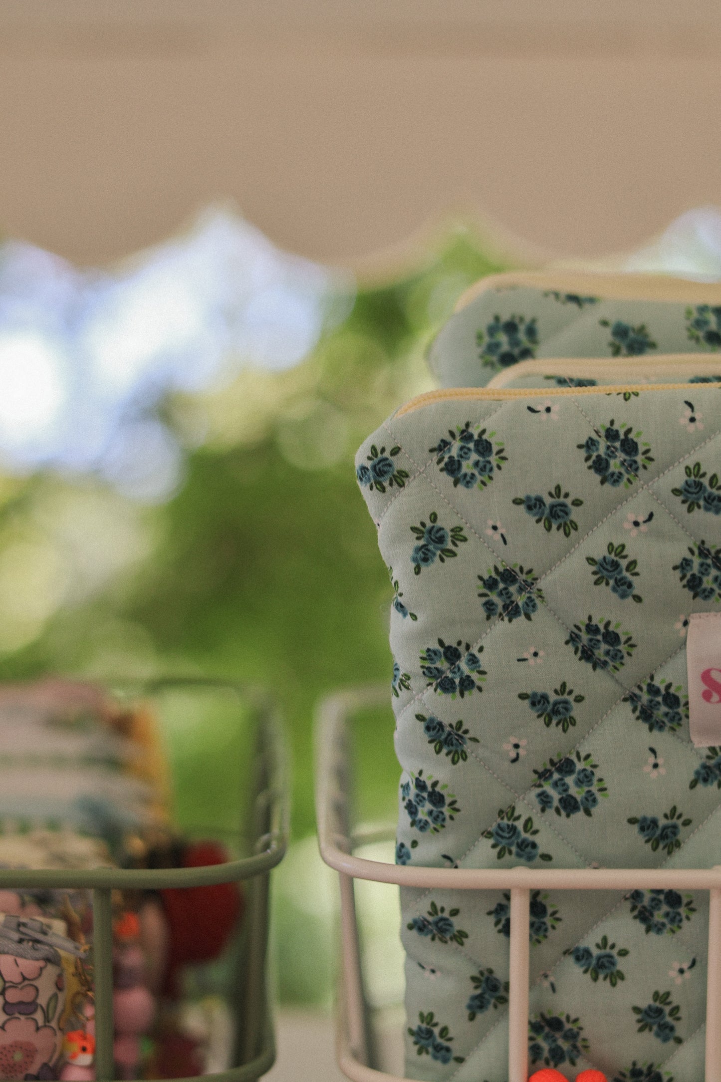 Book sleeve with Ric Rac keychain