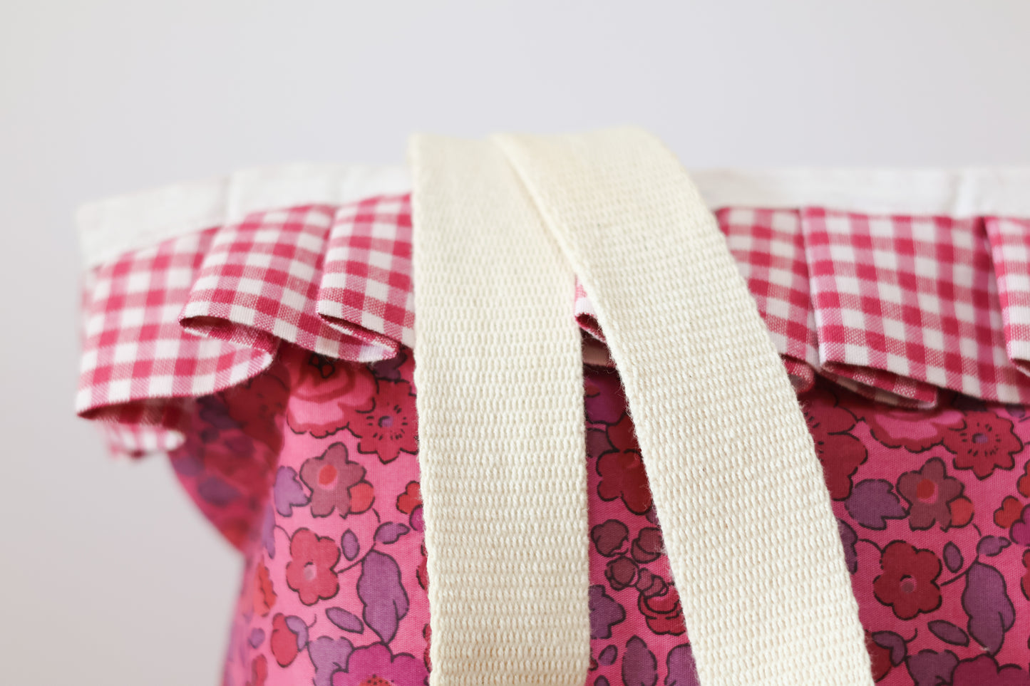 Spring tote