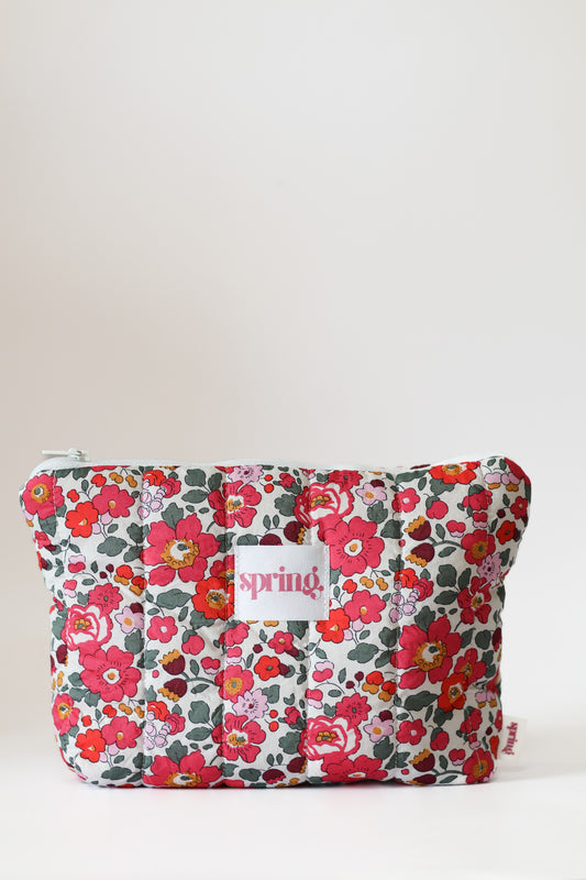 Cosmetic bag