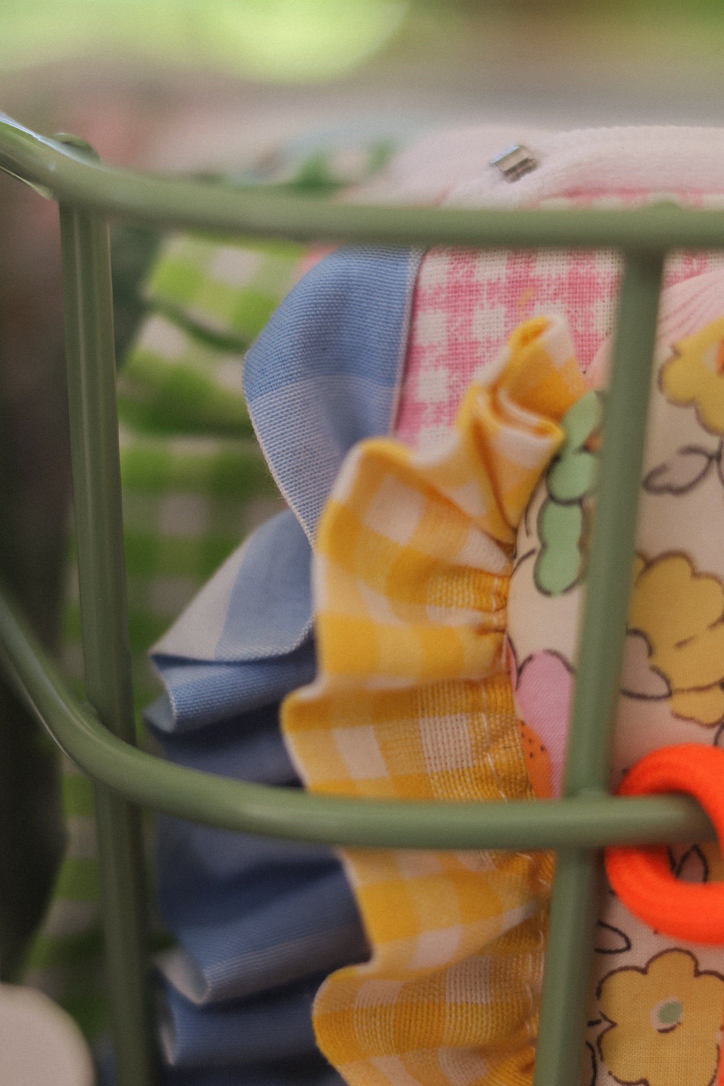 Make-up pouch with frill or charms