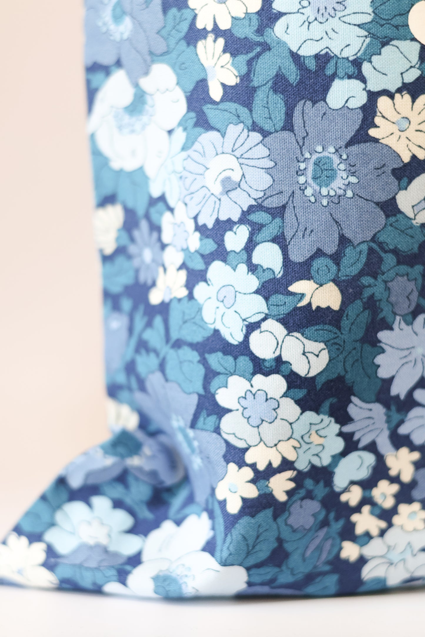 Spring tote