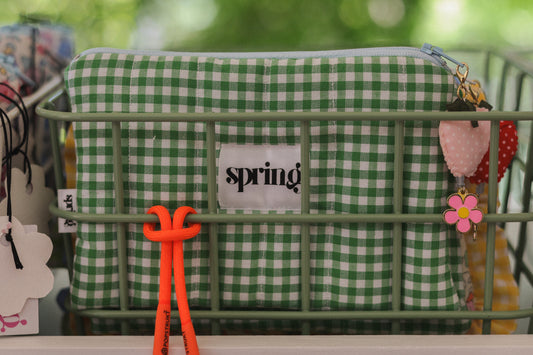 Gingham make-up pouch