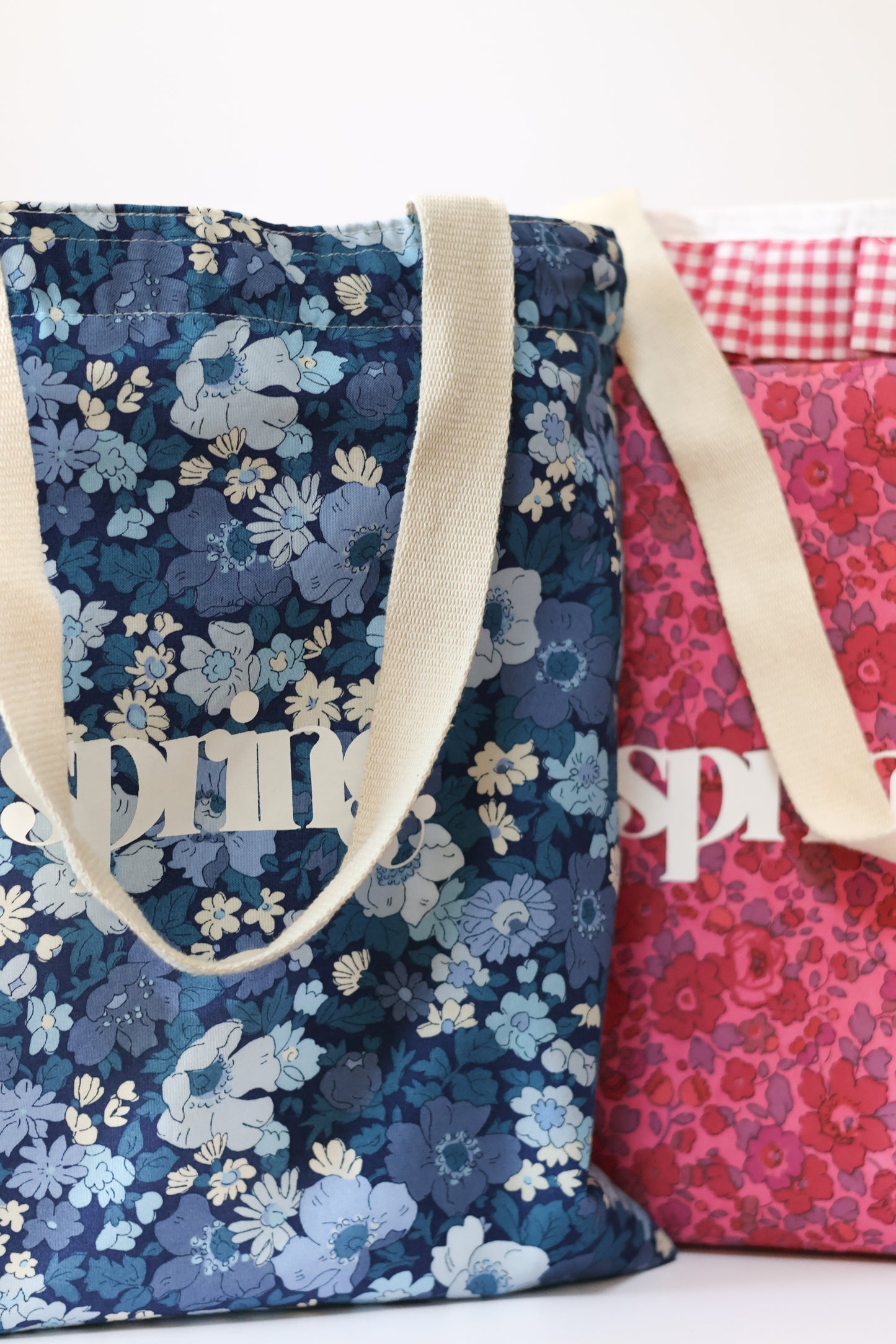 Spring tote